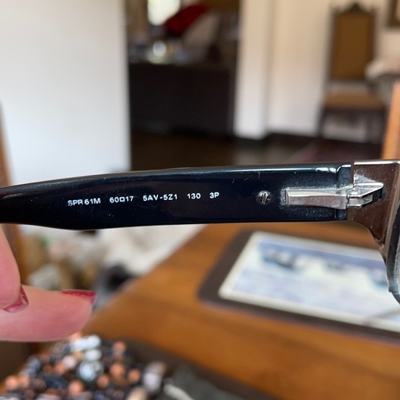 Prada prescription glasses - Picture 4 of 5